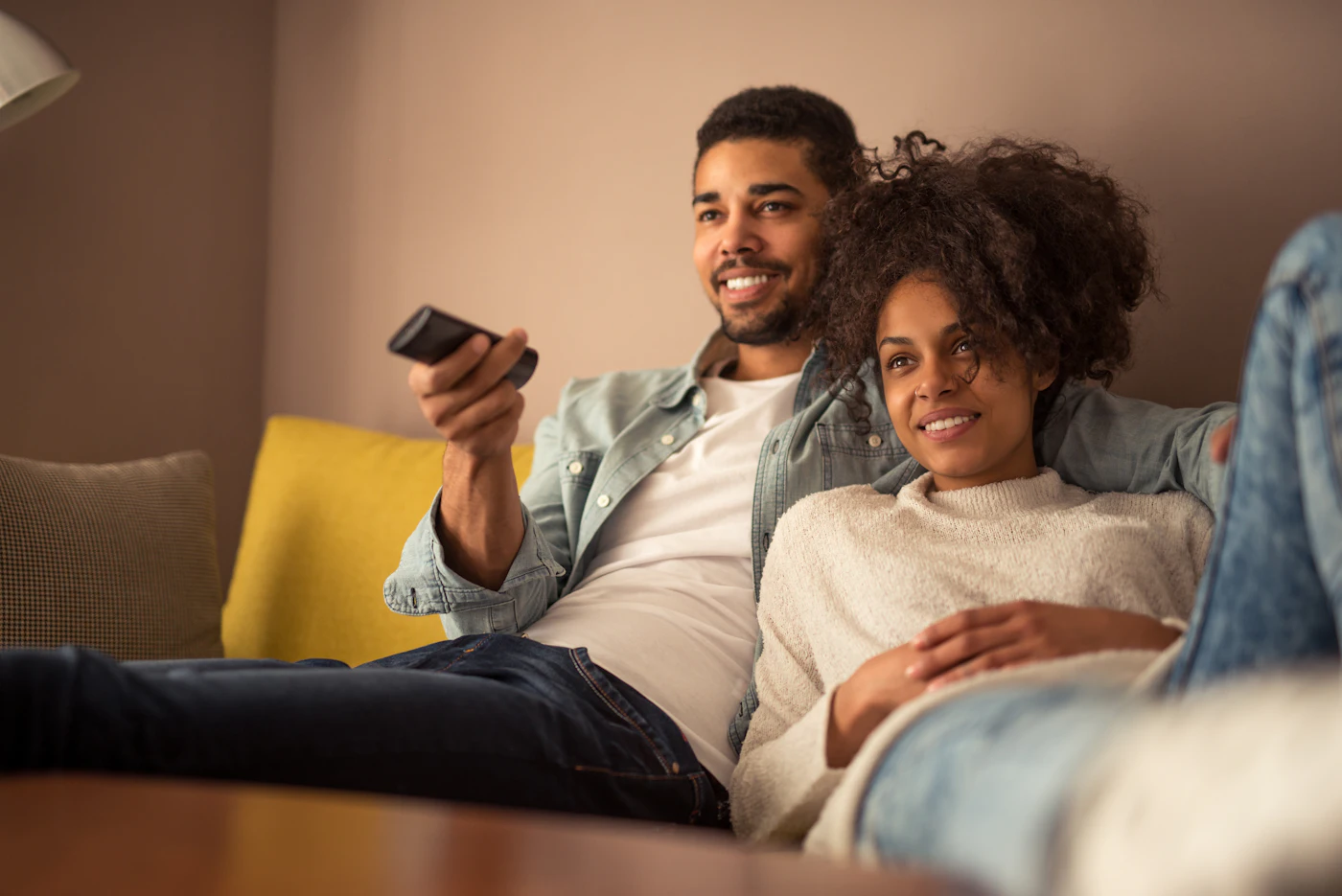 Télécharger IPTV Smarters Pro sur Smart TV pour regarder des séries au salon